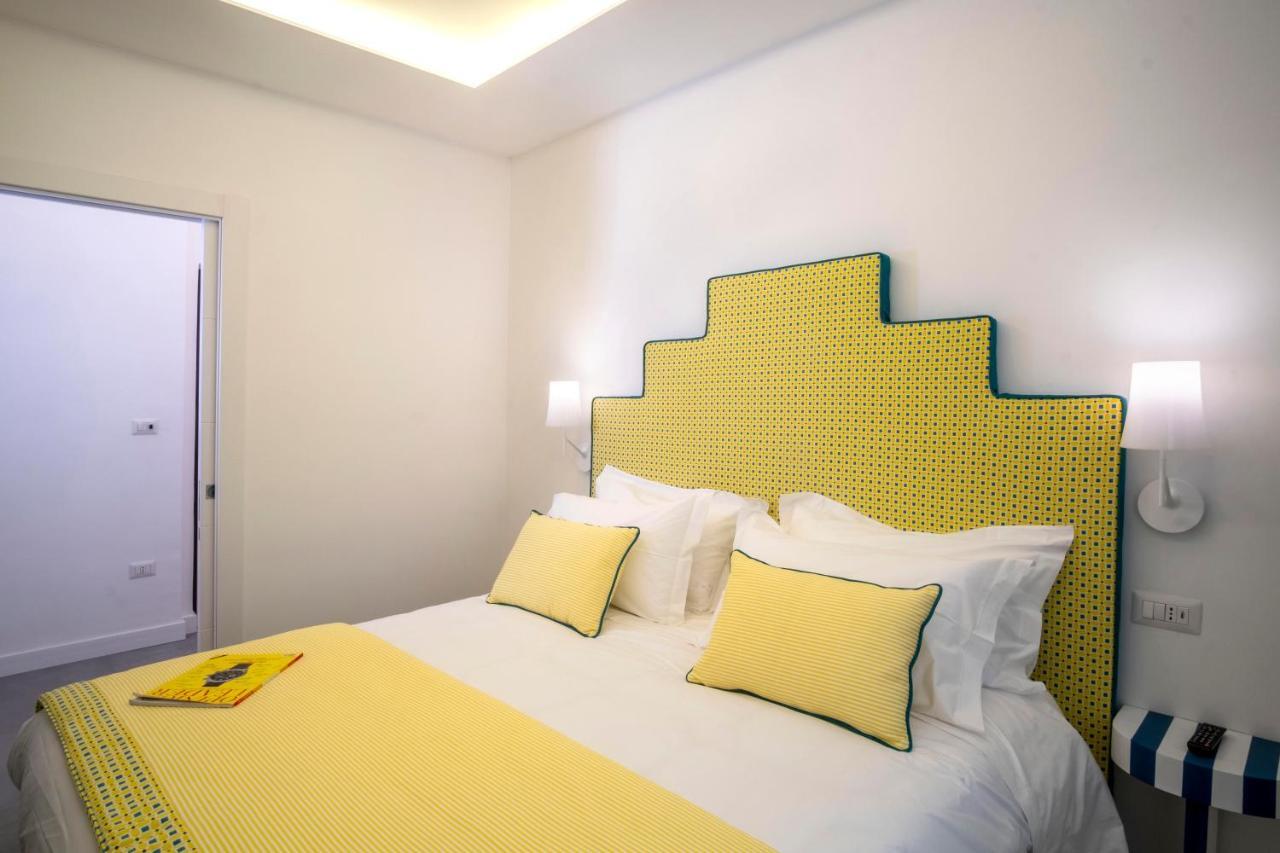 Yourhome - Unica Luxury Apartment Castellammare di Stabia Eksteriør billede